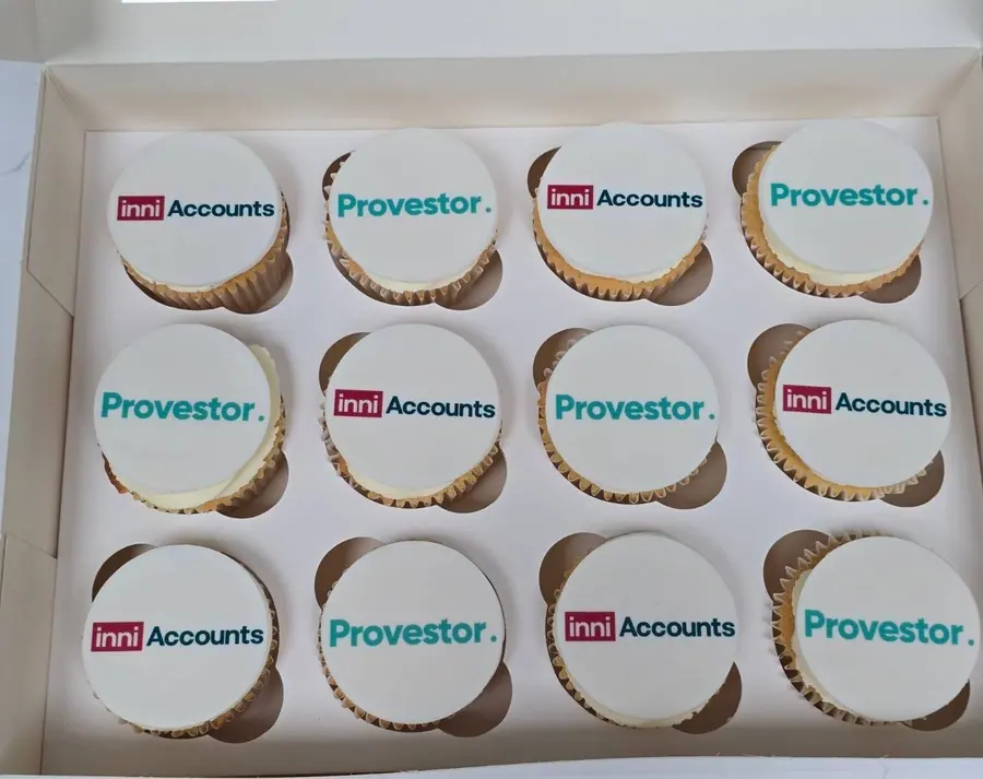 Cupcakes with Inni Accounts and Provestor logo toppers